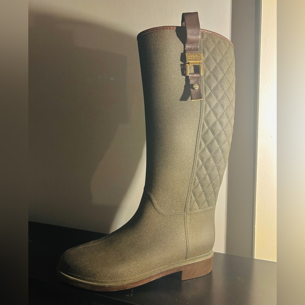 Rain Boots || Quilted Effect